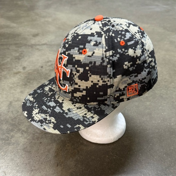 The Game Pro Fit Hat 7 1/2 NC Logo Digital Camo Fitted Baseball Cap - Picture 2 of 7